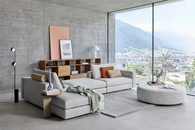 WeibelWeibel Marlo. Sofa mit Klappfunktion. Jetzt im Designmöbelhaus Schneider in Fellbach