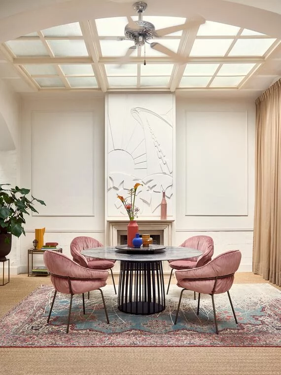 MARIE von Freifrau- Jetzt im Design-Möbelhaus Schneider in Fellbach